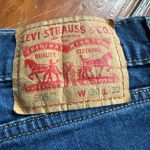 Levi 505 - Picture 3 of 6